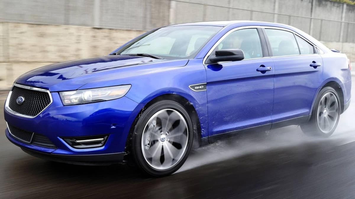 The Average U.S. Car Is Nearly 13 Years Old—What that Means for Your Wallet and Safety