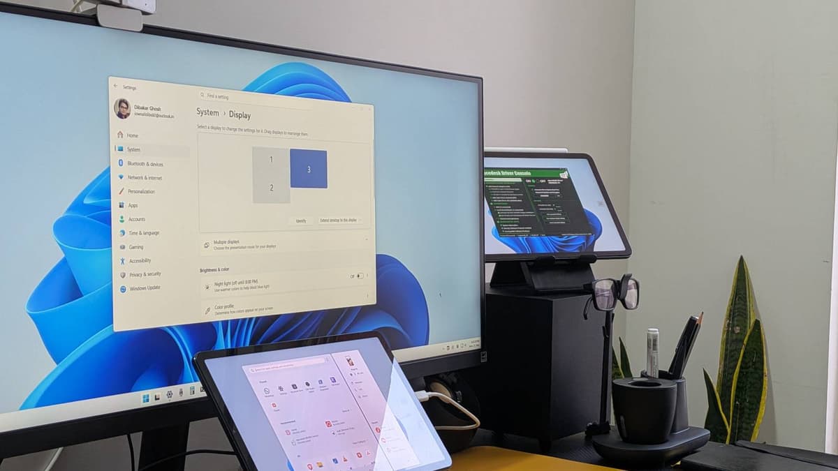 How to Turn Your Old Tablet Into a Portable Monitor for Your Windows PC