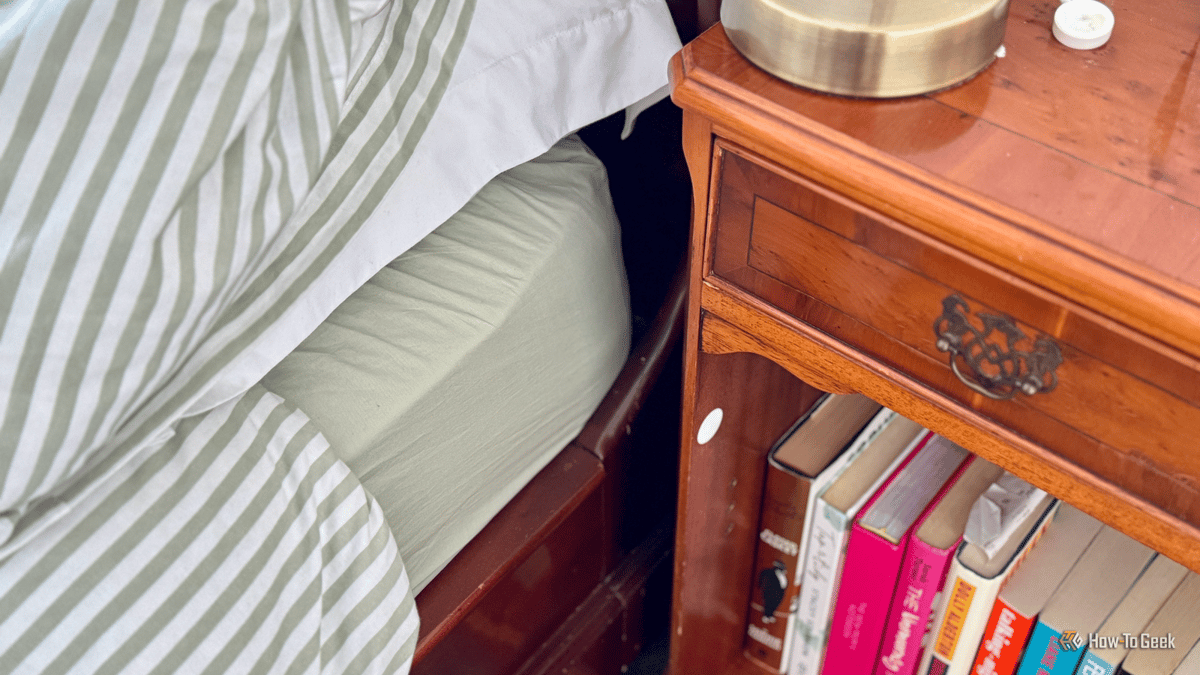 I Put an NFC Tag Under My Nightstand to Kill Late-Night Smart Home Frustrations