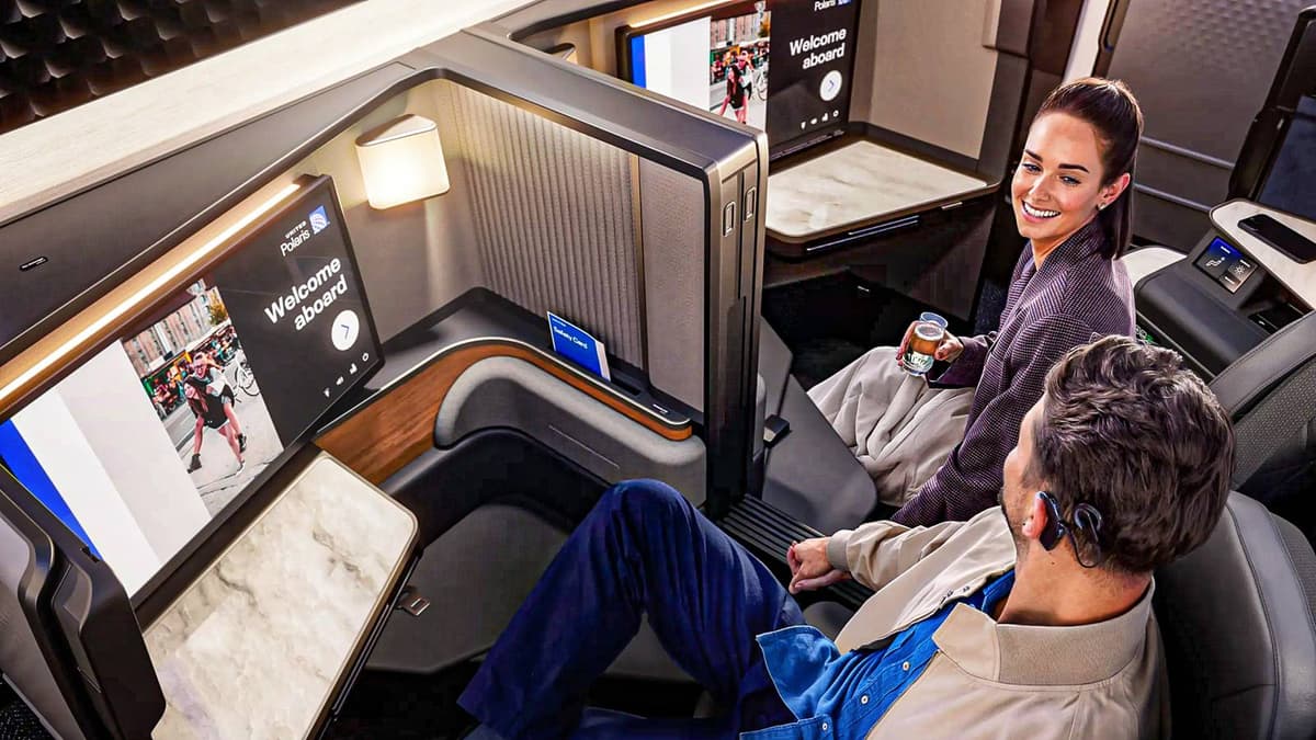 The Striking Differences Between United's Polaris Studio, Delta One Suites & Qatar's Qsuite In 2026