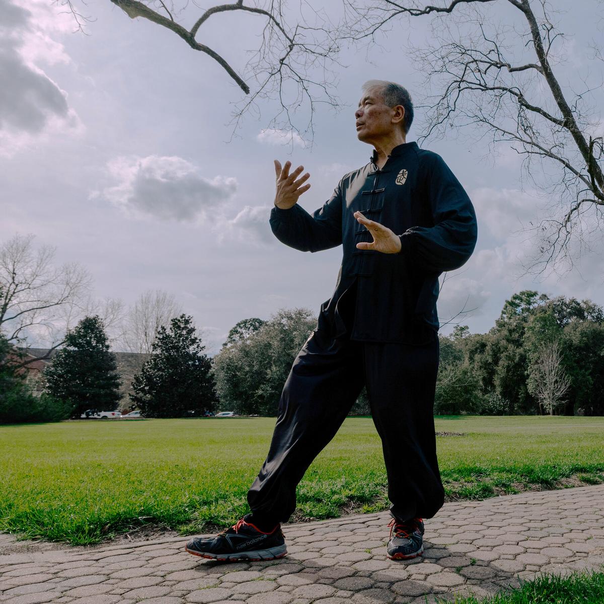 The Very Real Benefits of Tai Chi Walking