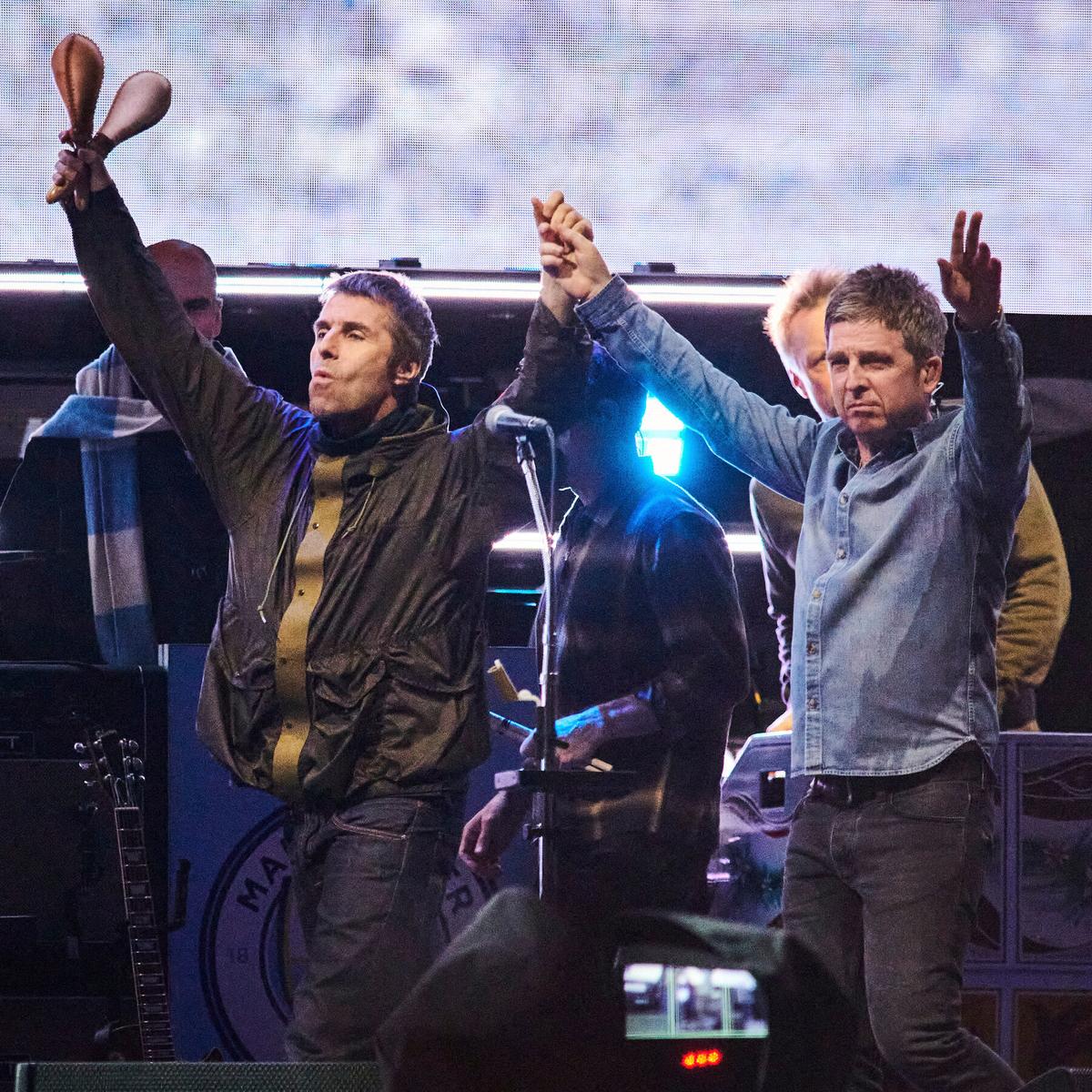 Oasis, Phil Collins and Sade to Join Rock & Roll Hall of Fame