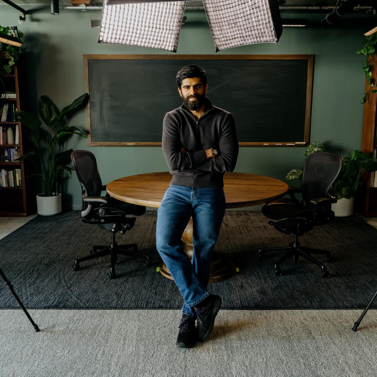 Dwarkesh Patel’s Podcast Lets You Eavesdrop on the A.I. Elite