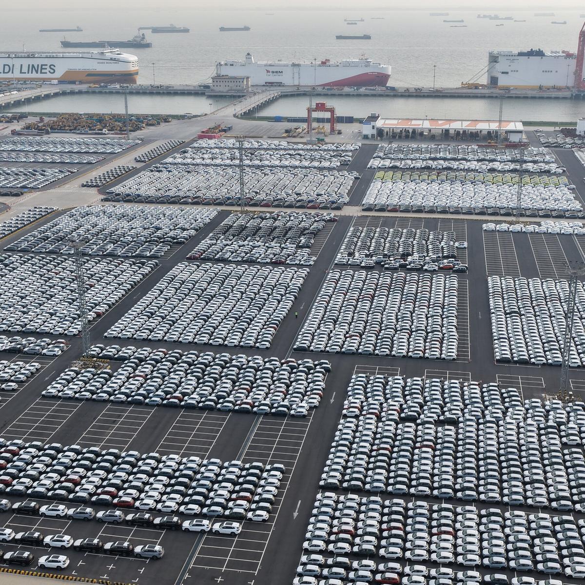 China’s Economy Starts to Show Cracks From Iran War