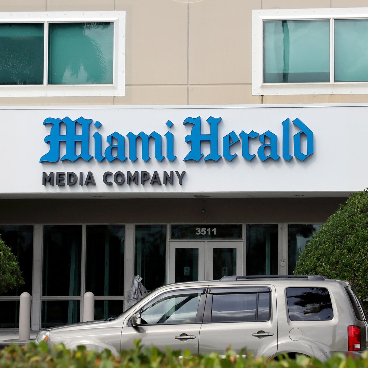 Reporters at McClatchy Withhold Bylines in A.I. Dispute