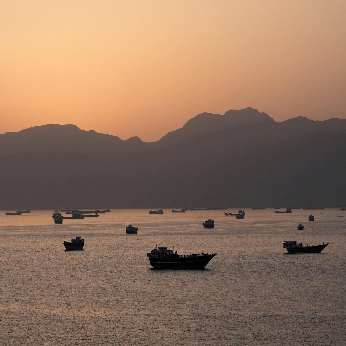 Trump Says U.S. Will Help Stranded Ships Leave Strait of Hormuz