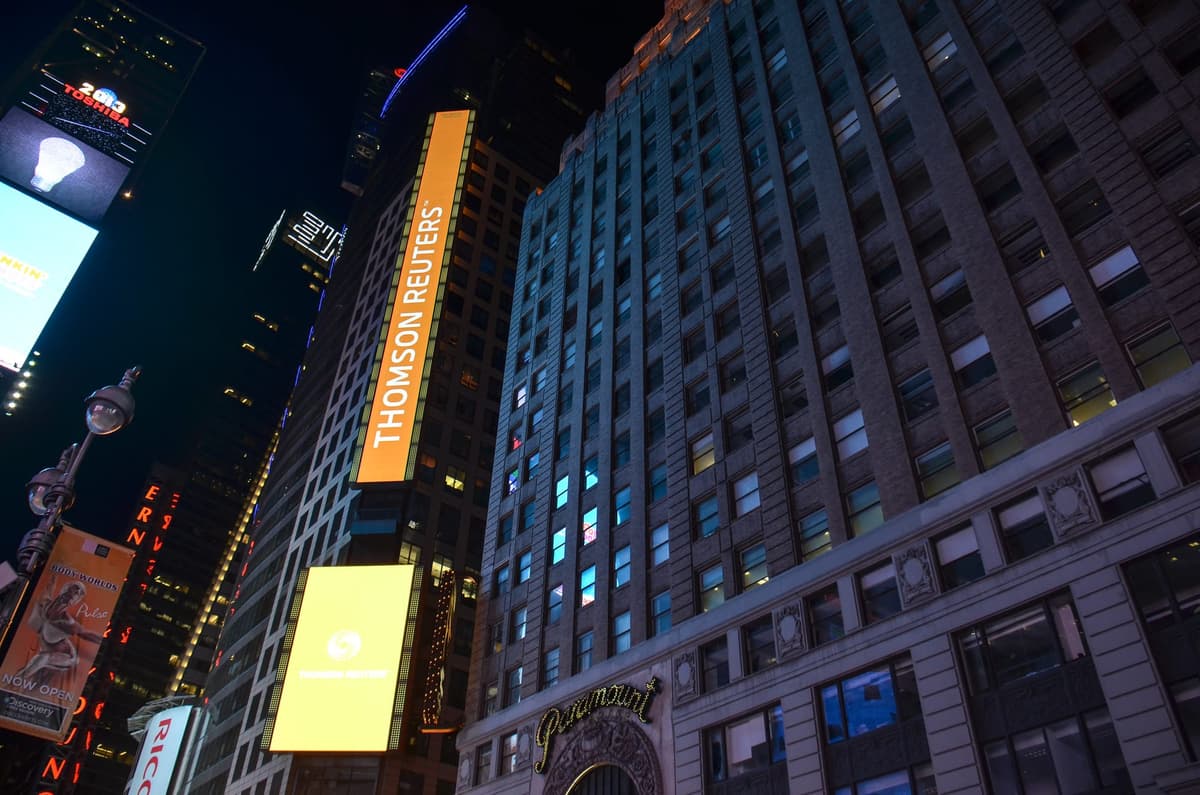 Thomson Reuters Shareholders Demand Investigation Into ICE Contracts