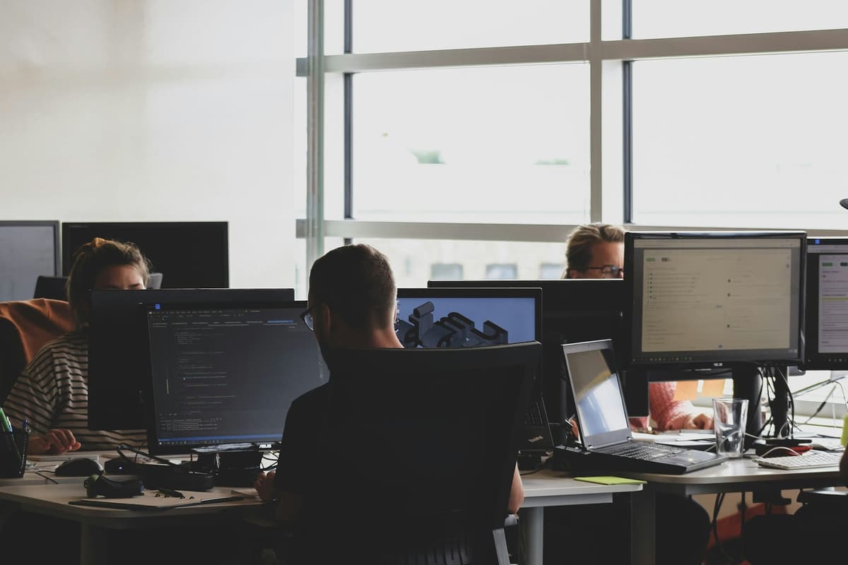 EY Hustles to Hire 'Forward Deployed Engineers'