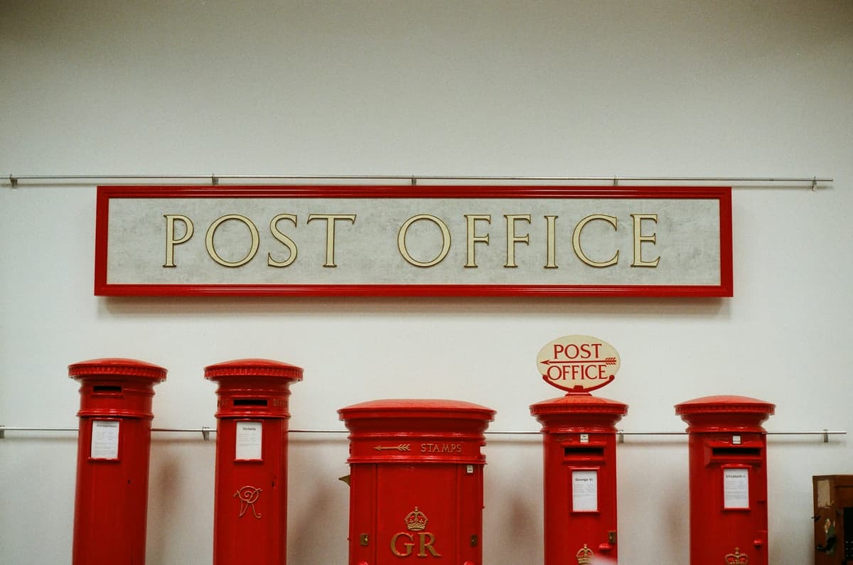 Accenture Beats IBM in Post Office's Latest Bid to Ditch Horizon