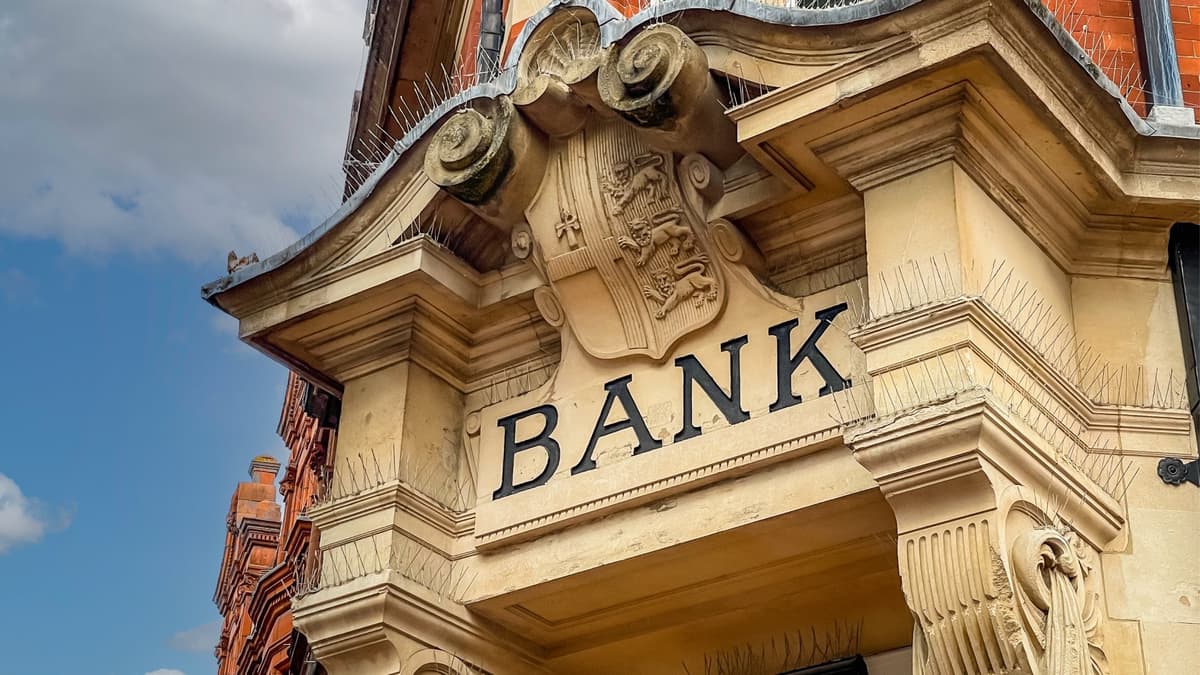 Markets Weekly Outlook - Can Earnings Outweigh Geopolitical Headwinds & C...