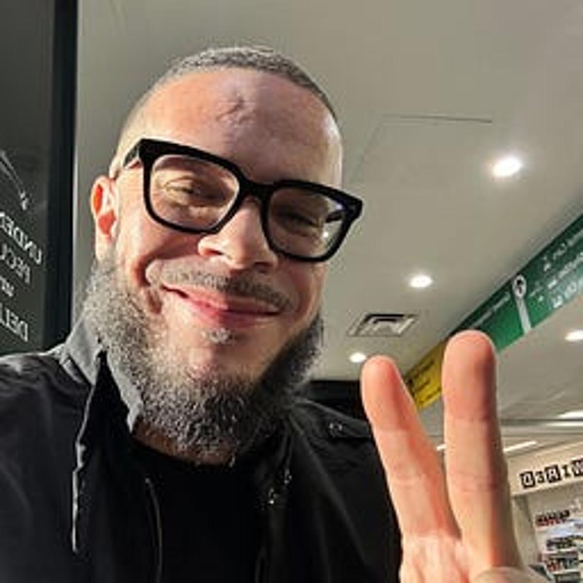 ⛽ Iran’s Smartest Move Yet Wasn’t Closing Hormuz — It Was Reopening It. Let Me Explain.