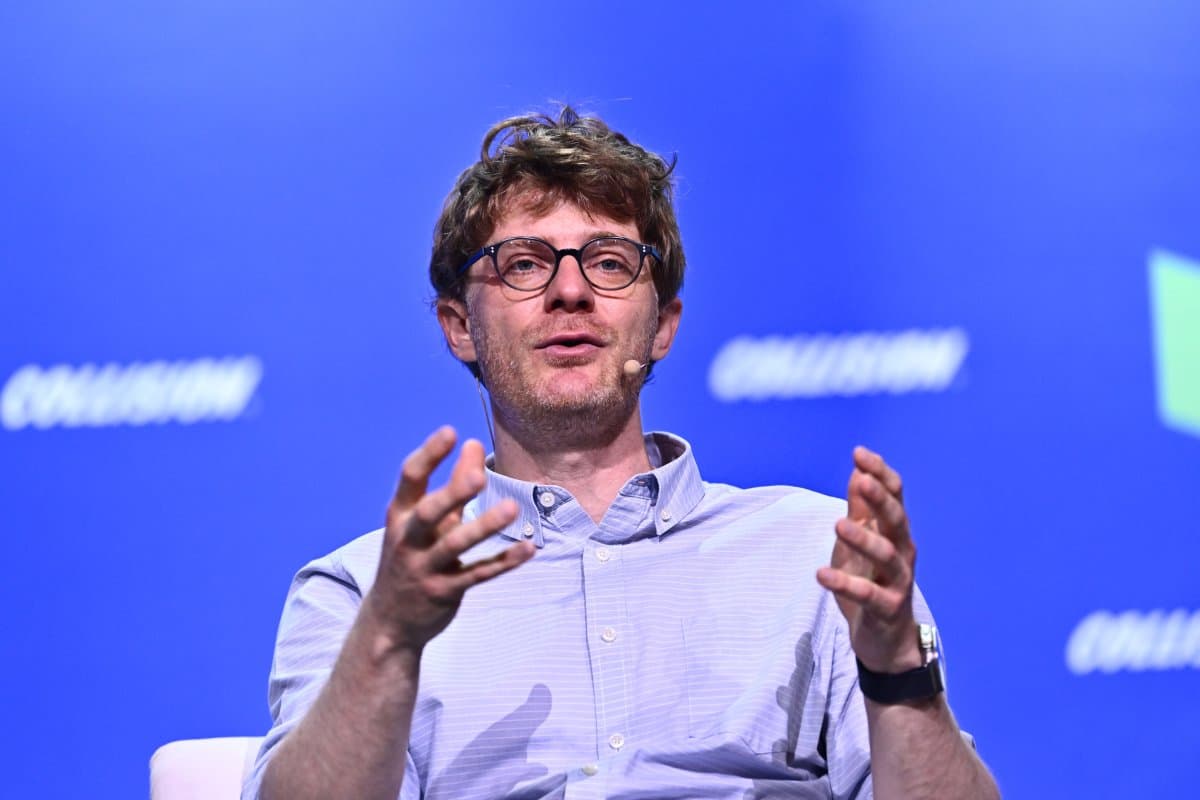 Recursive Superintelligence Raises $650M as AI Veteran Richard Socher Joins