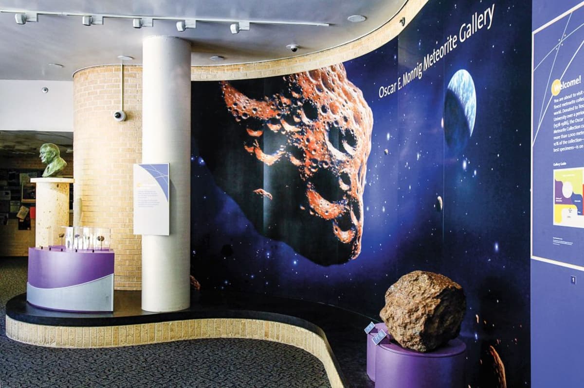 How a Fort Worth Amateur Astronomer Built a Massive Meteorite Collection