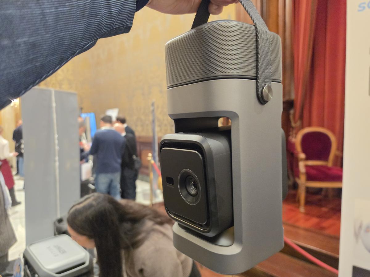 Soundcore Nebula P1 Speakers Pop Off and Last 20 Hours