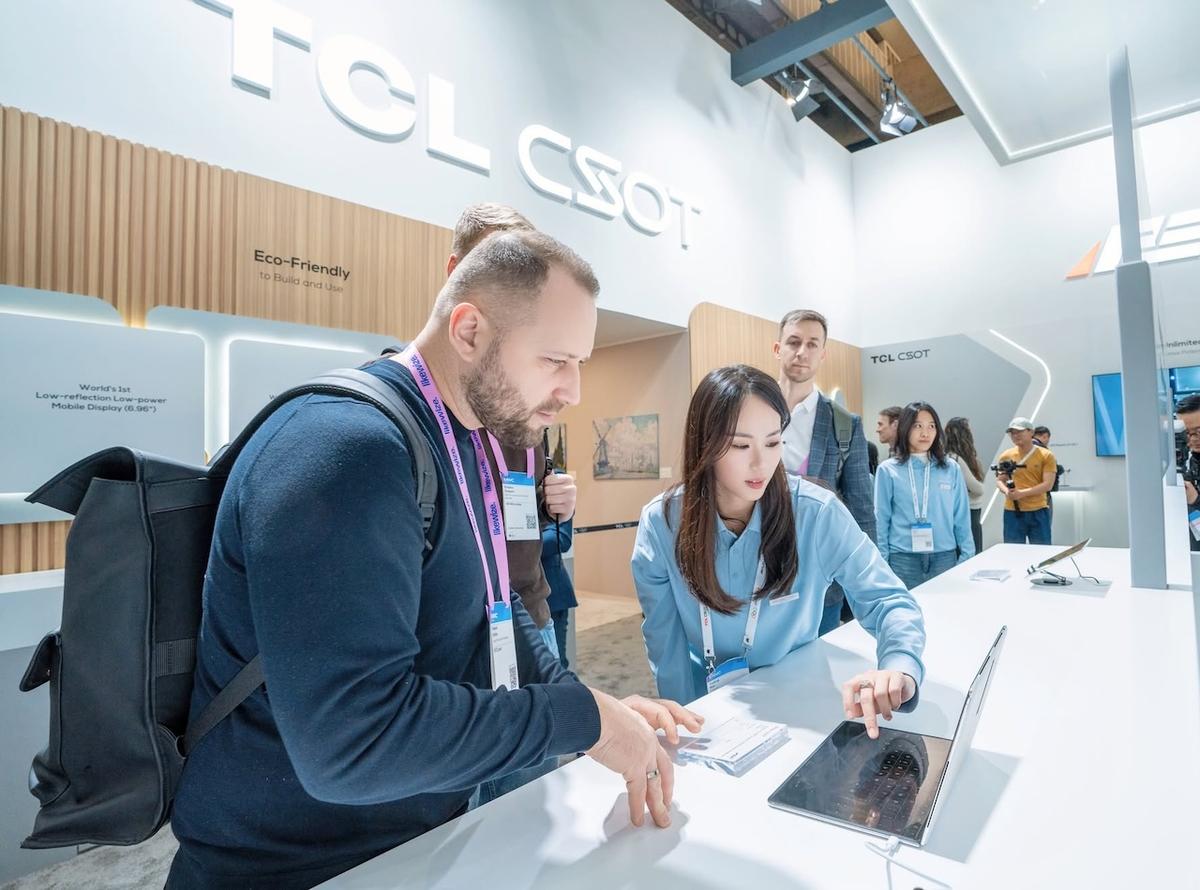 Phone Screens Got 25% More Efficient Without Losing Pixels