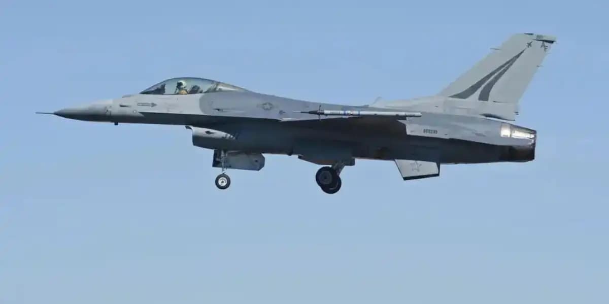 Better Adversaries, Better Training: VFC-13 “Fighting Saints” Ex-USAF F-16C Fighting Falcons