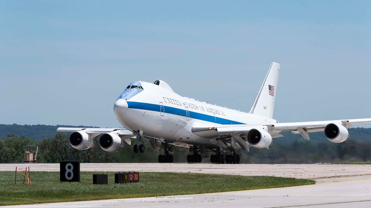 Chinese University of Glasgow Student Arrested After Offutt Spotting Trip