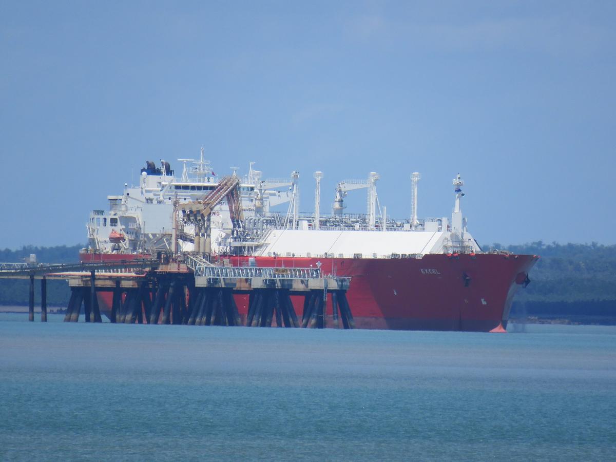 Australia Institute on Gaslighting; Risky Flood Proposal; GetUp and Hanson; STH BNK by Beulah