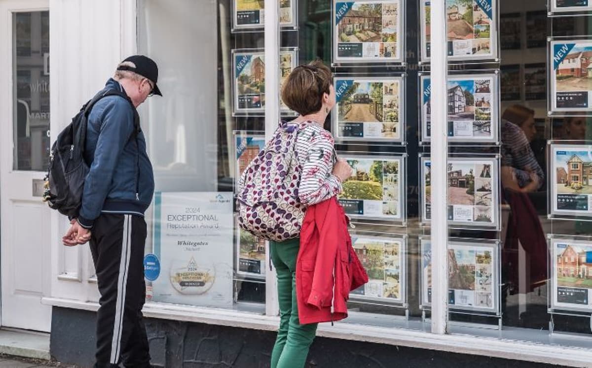 Many Estate Agents ‘Fail to Check Buyers Have Funds in Place’