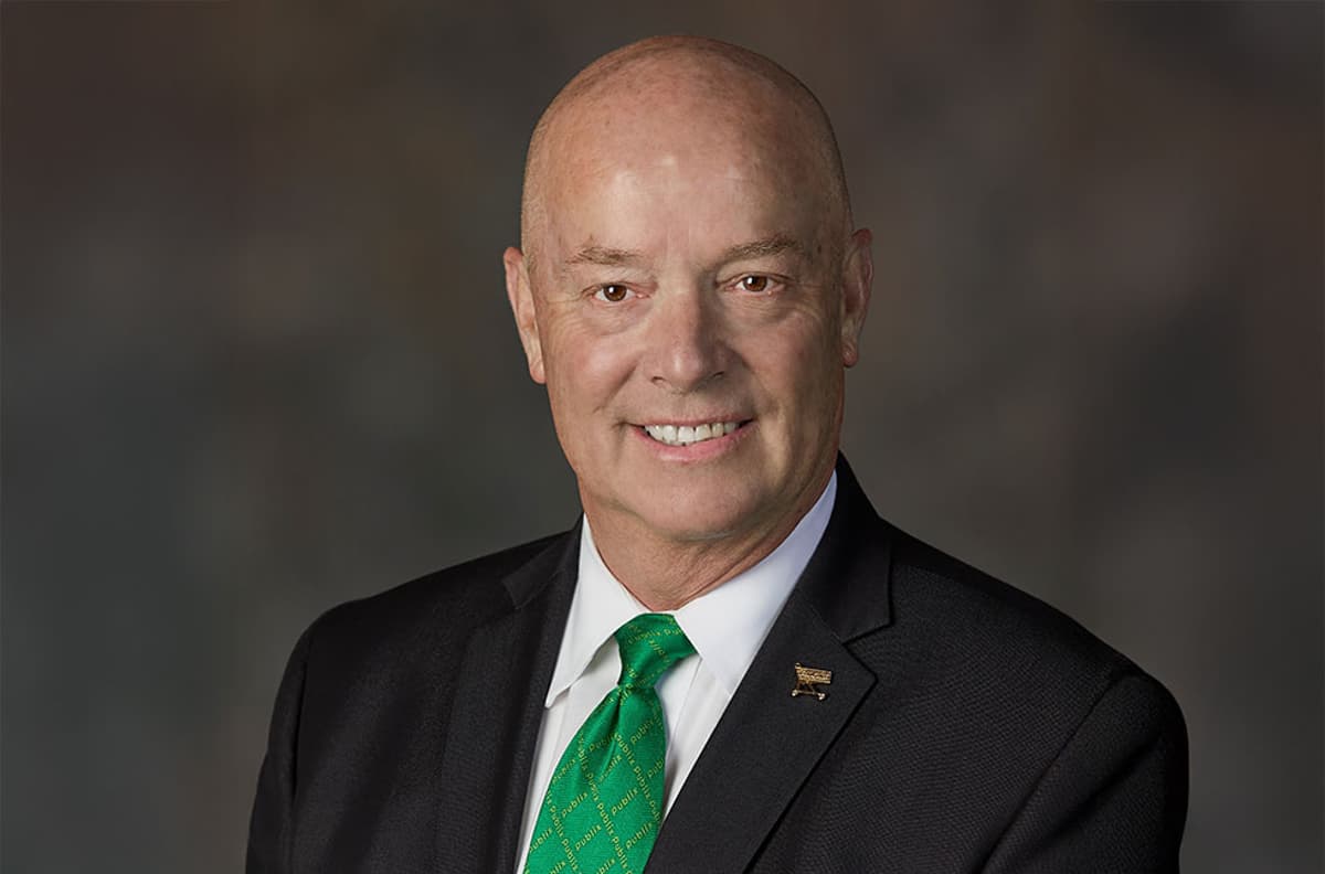 Publix Executive Chairman Jones To Retire After 46 Years Of Service