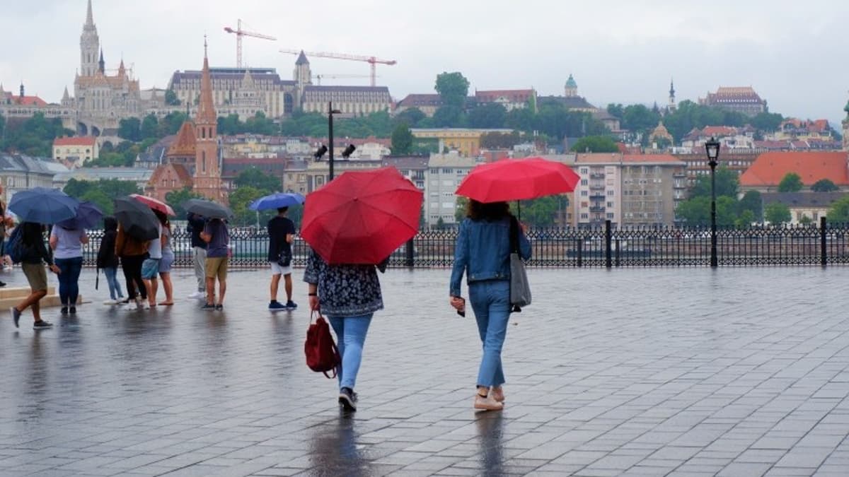 Double-Digit Wage Growth Makes a Cameo Appearance in Hungary