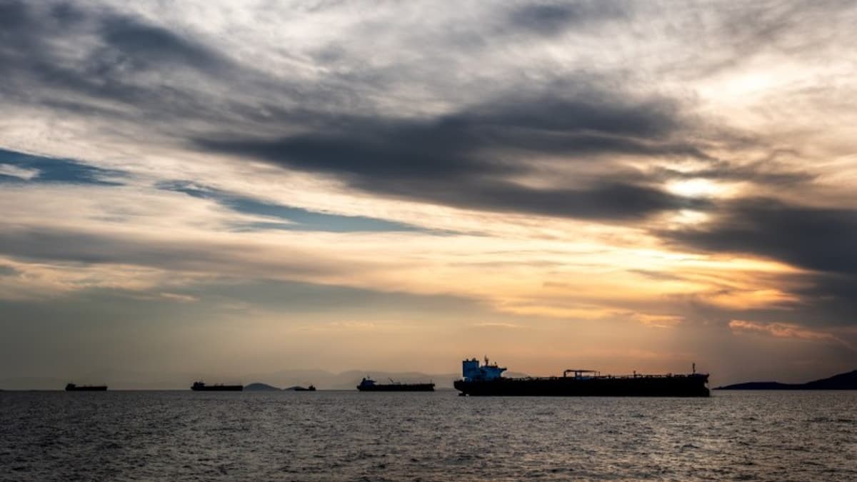 The Commodities Feed: Hormuz Recovery Continues to Weigh on Oil Market
