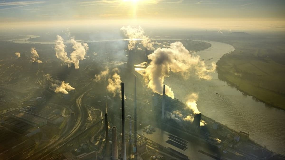 Eurozone Industrial Production Was Sluggish Ahead of Middle East War