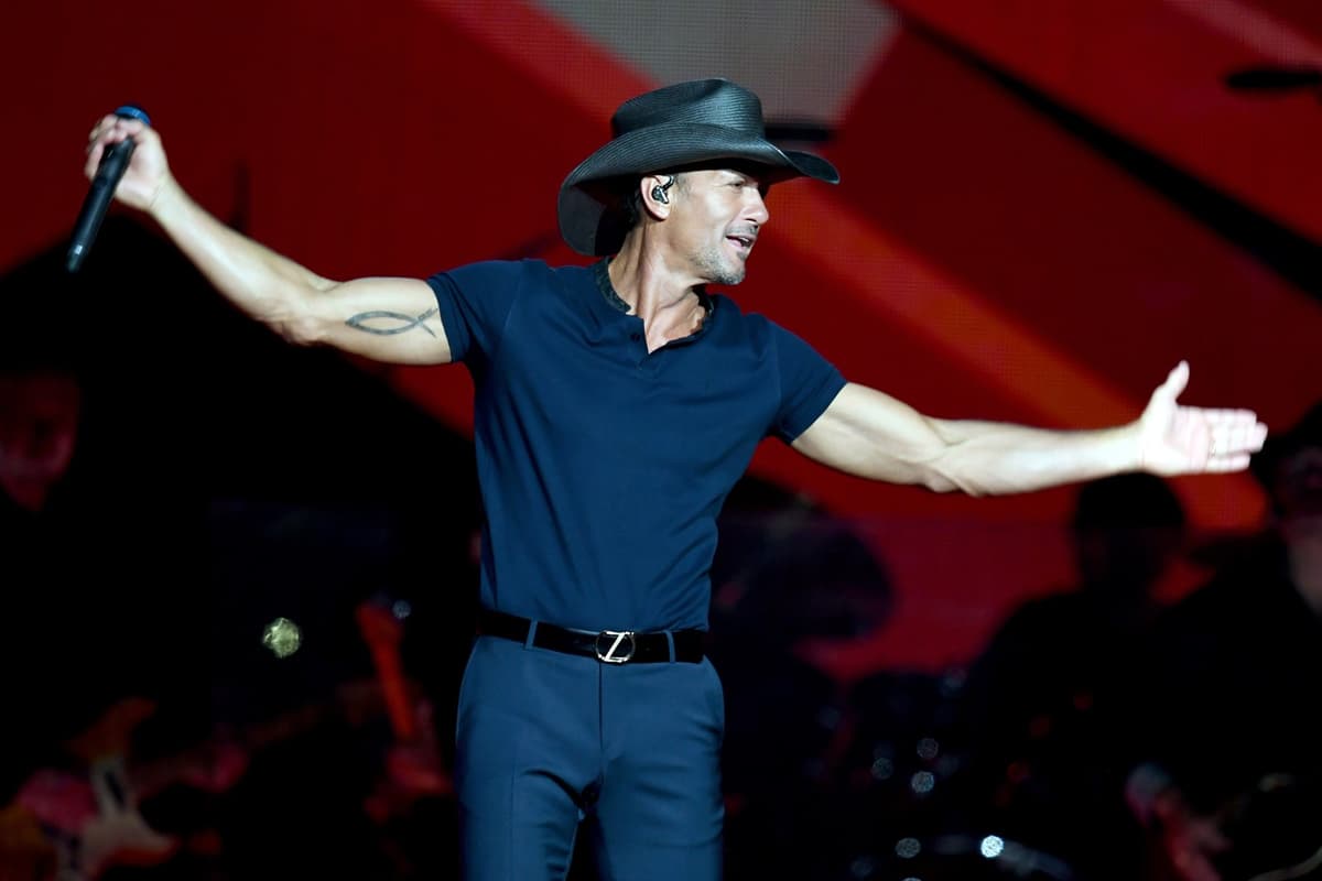 Tim McGraw Scored a Career-Altering Hit With an Unlikely Anthem