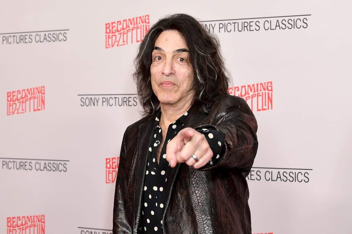 Watch Paul Stanley Perform 'Detroit Rock City' At Kiss Fan Expo