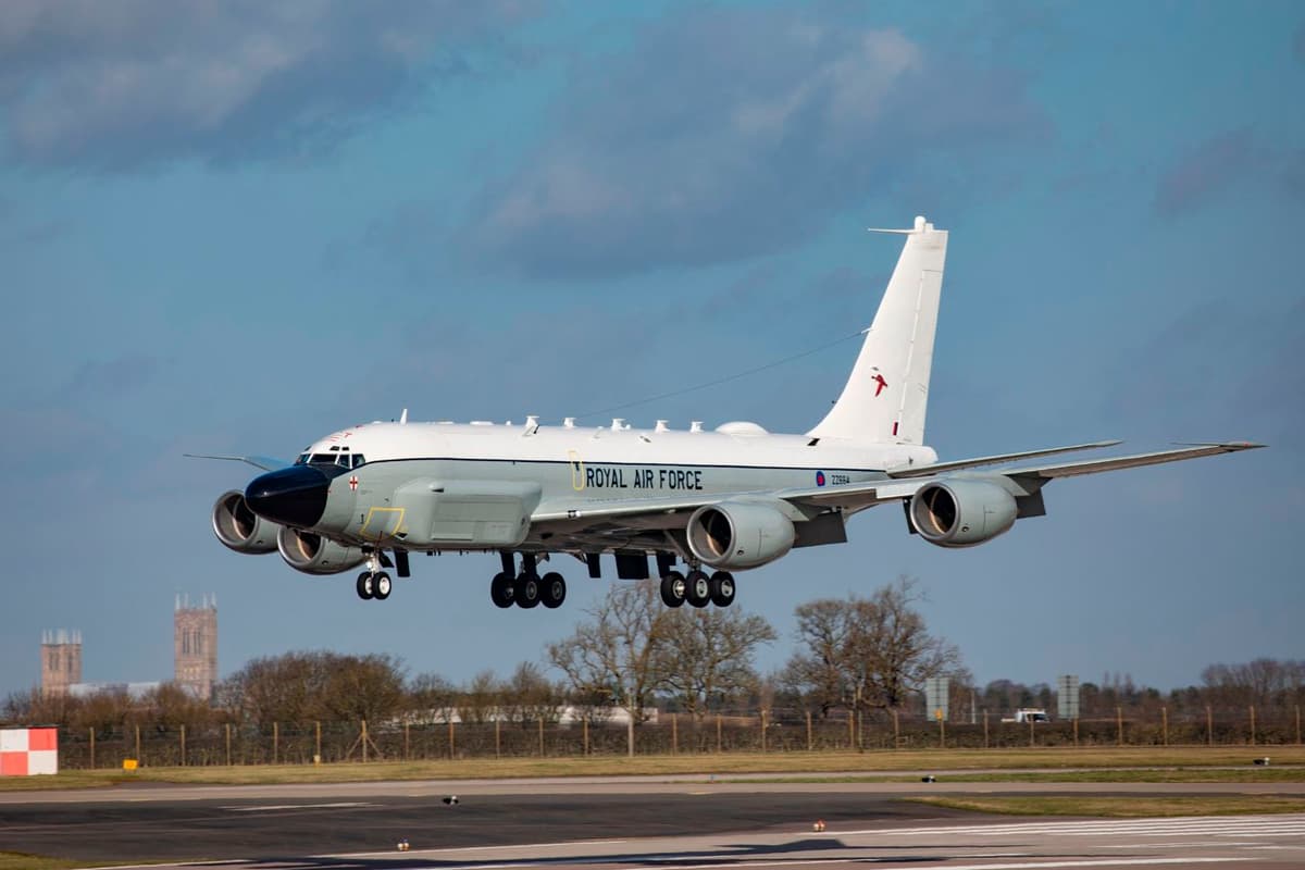 RAF Rivet Joint Spy Plane Deploys to Norwegian Fjords