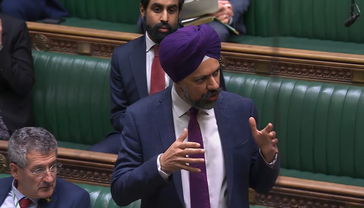 Defence Committee Chair Presses Healey on Financing