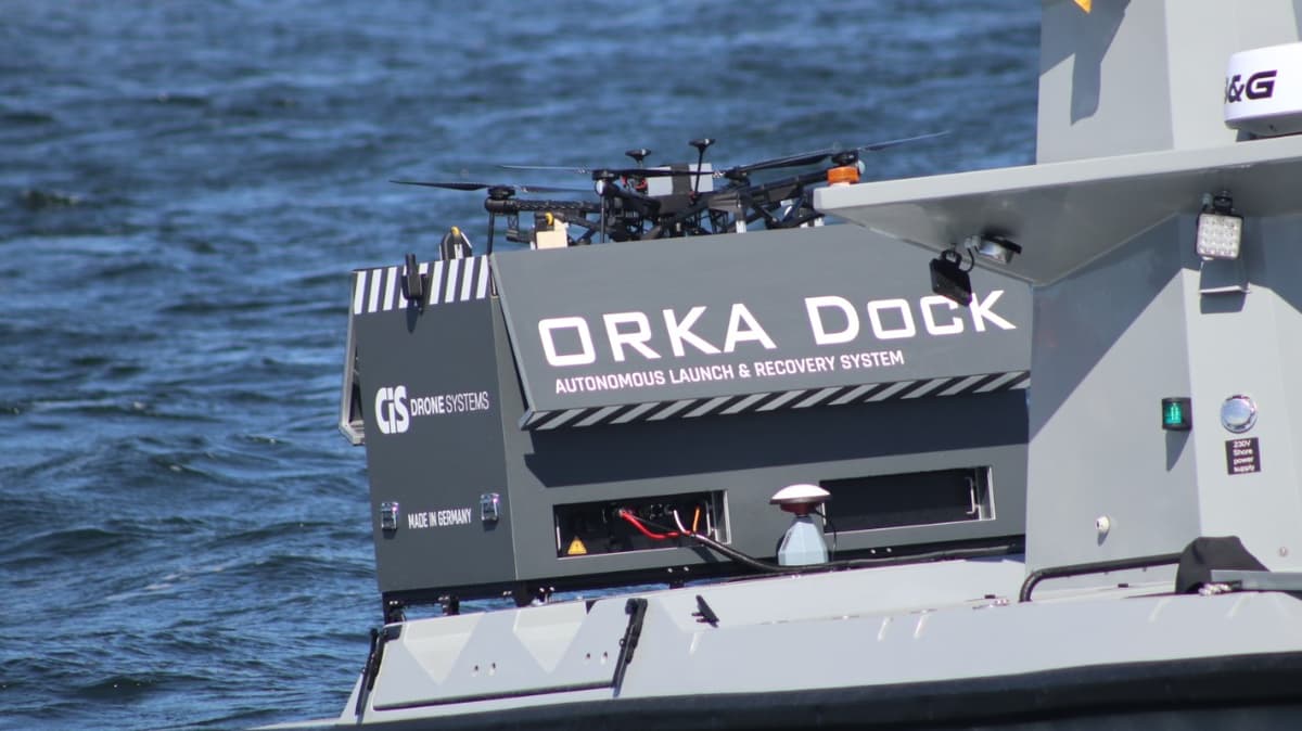 CiS Unveils Autonomous Drone Dock for Moving Ships