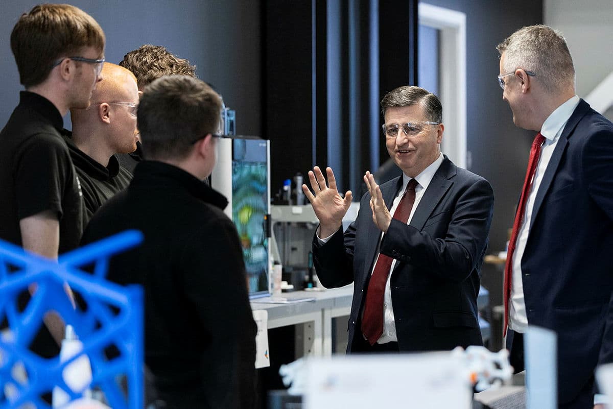 Alexander Backs Scottish Defence Industry at DPRTE