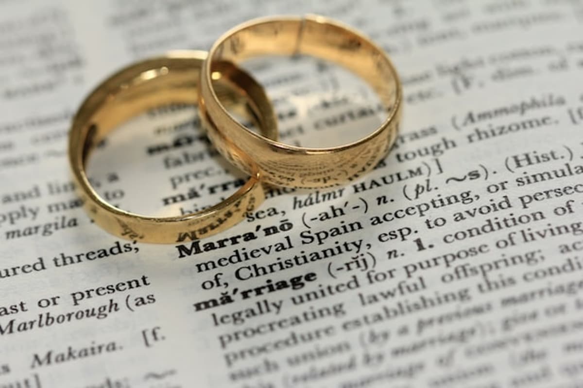 Marrying A Non-U.S. Citizen? Your S Corp May Be At Risk