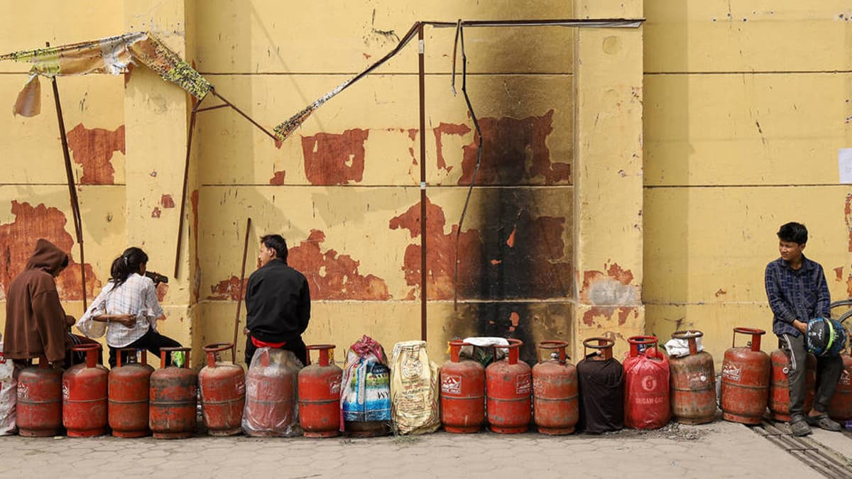Is the Global Financial System Making the Hormuz Shock Worse?