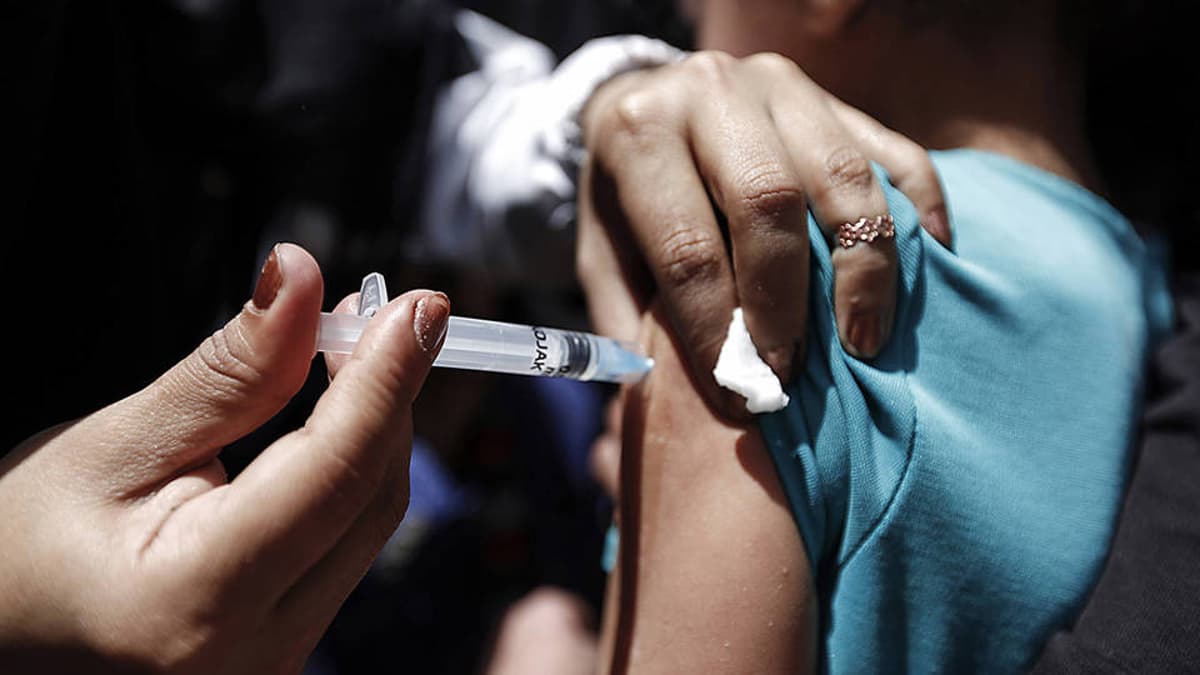 The World Must Not Turn Its Back on Vaccination