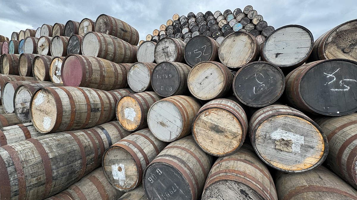 Trump Cuts Tariffs on Kentucky Bourbon Barrels Bound for Scotland