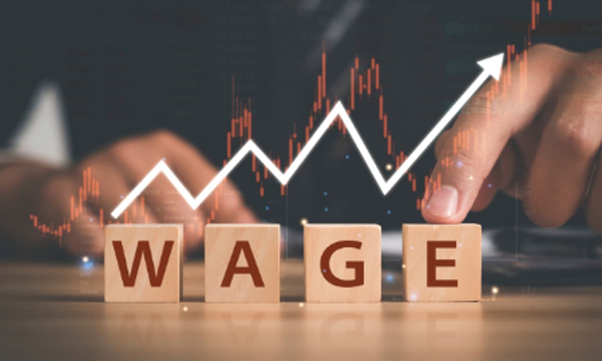 US General Counsel Compensation Edges up as Gender Pay Gap Widens – Study