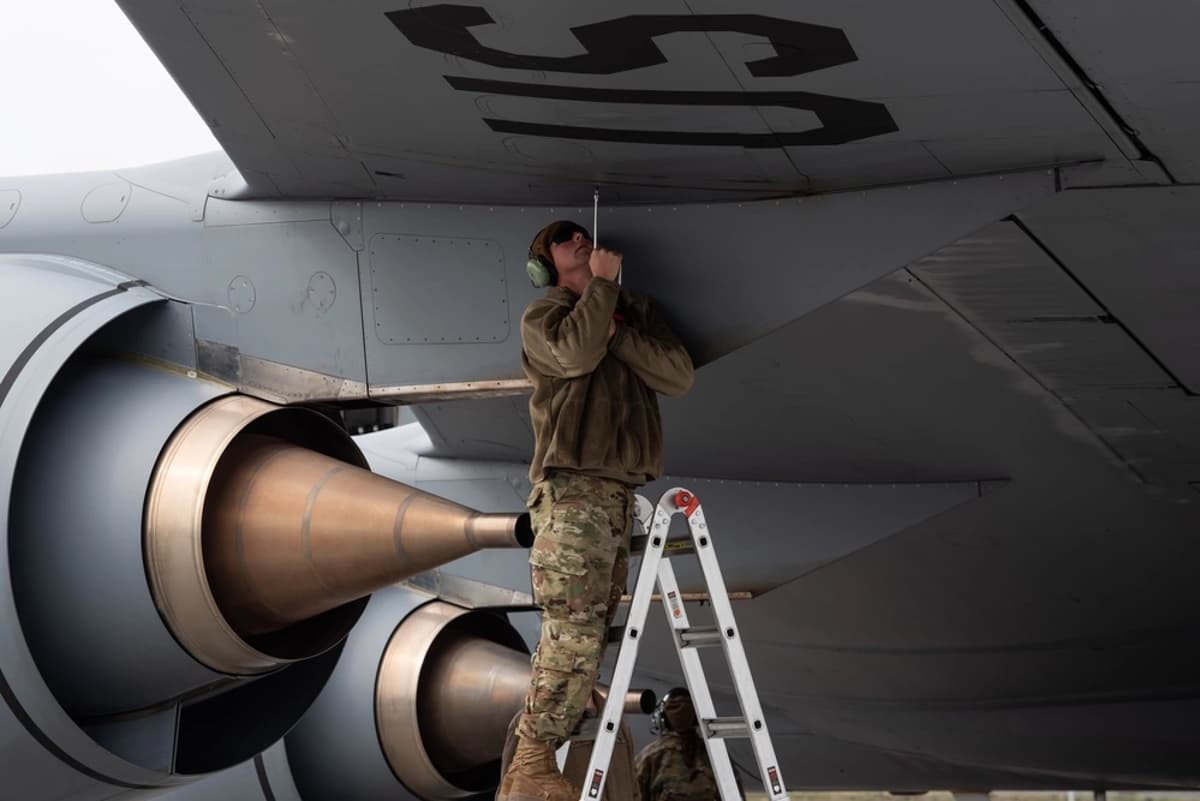 GAO: Tanker Fleet Struggling with Readiness Due to Parts Shortage, KC-46 Delays