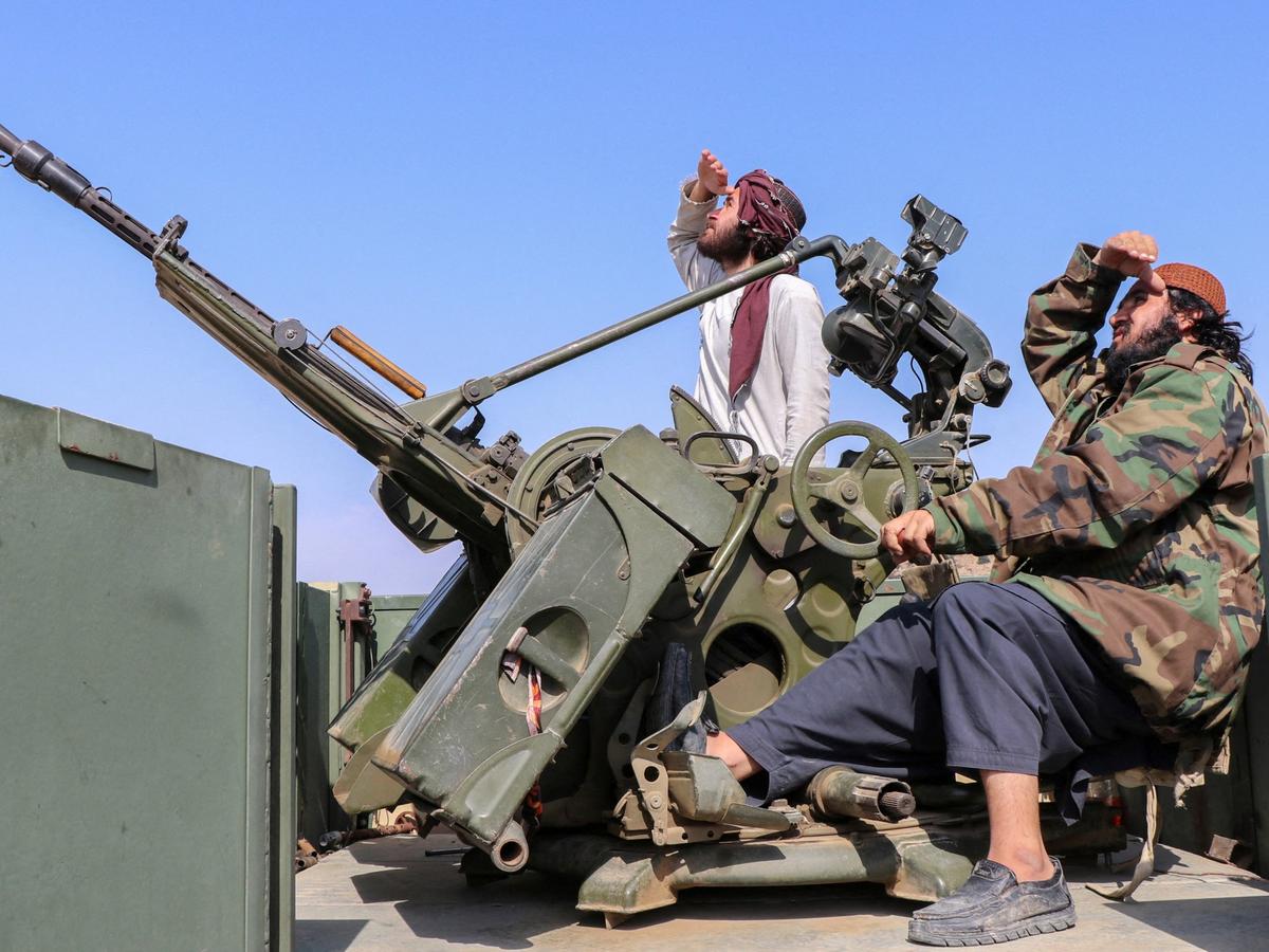 Pakistan-Afghanistan Live: Iran, EU Urge Dialogue Amid Deadly Clashes