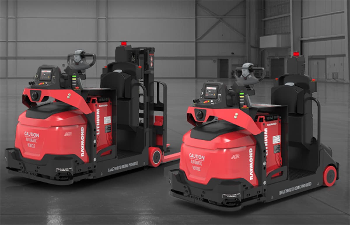 Raymond to Preview Updated Courier Automated Tow Tractor at Automate 2026