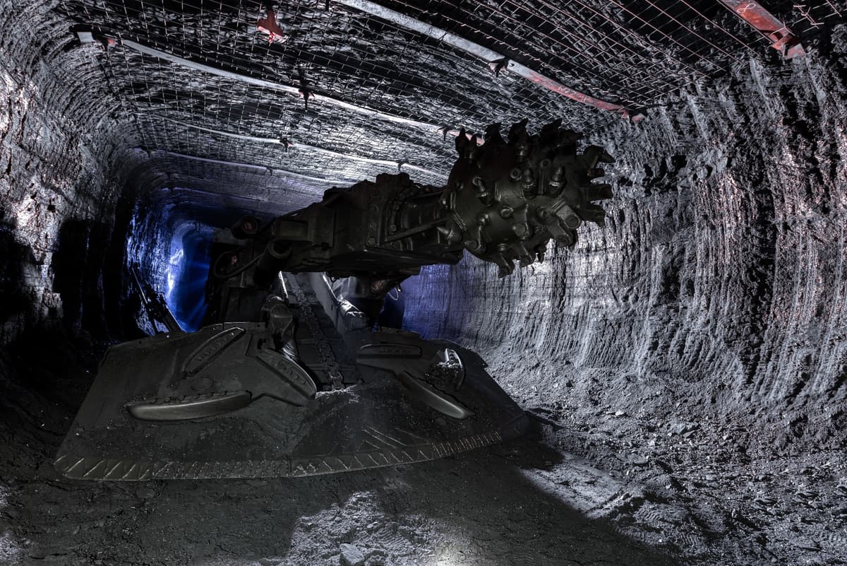 Transformer Network Enhances Underground Mining Image Resolution