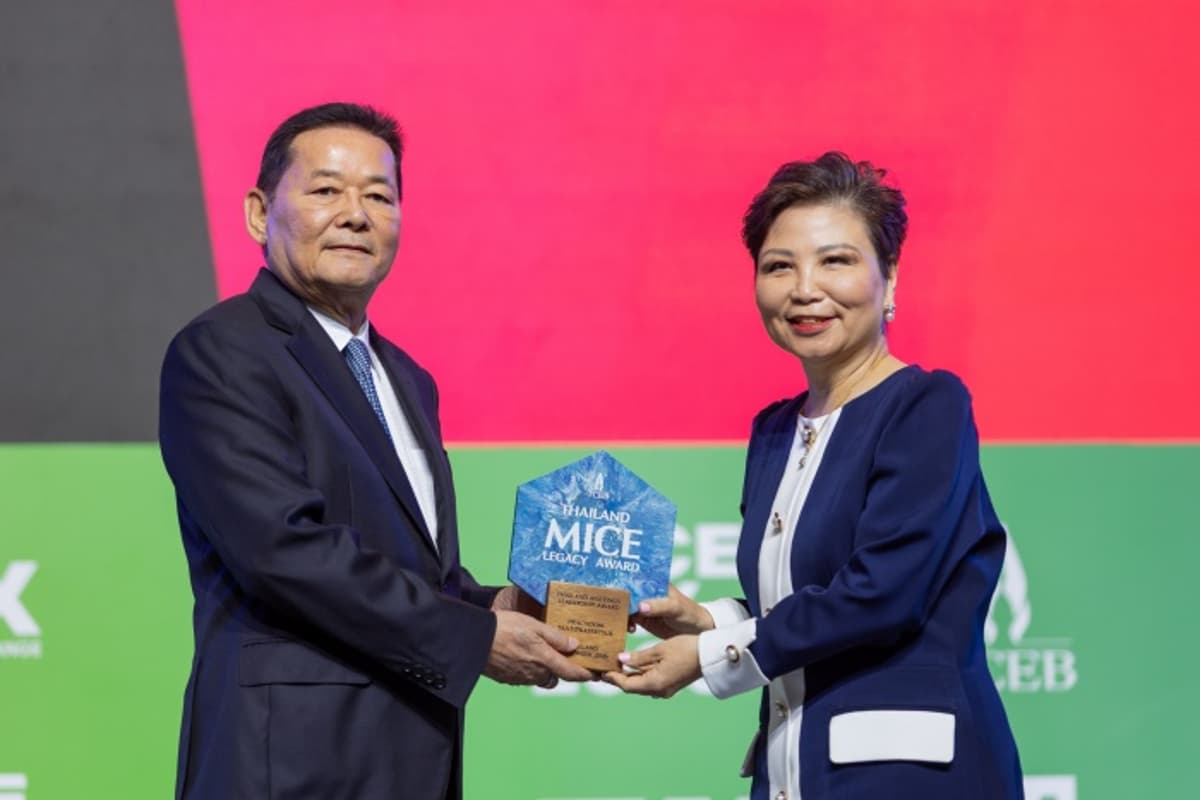 Dusit Executive Recognised with Thailand Meetings Leadership Award