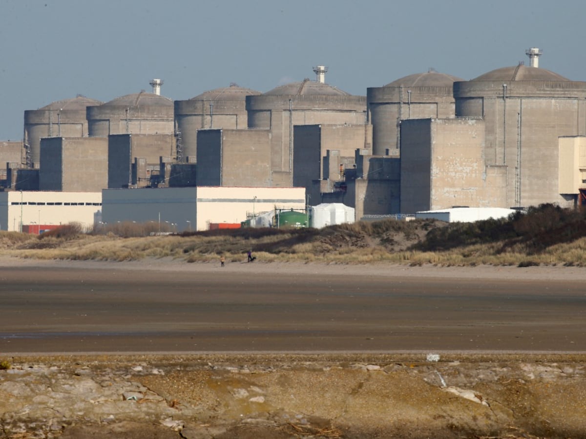 World Briefs | EU Warns Against Early Nuclear Plant Closures