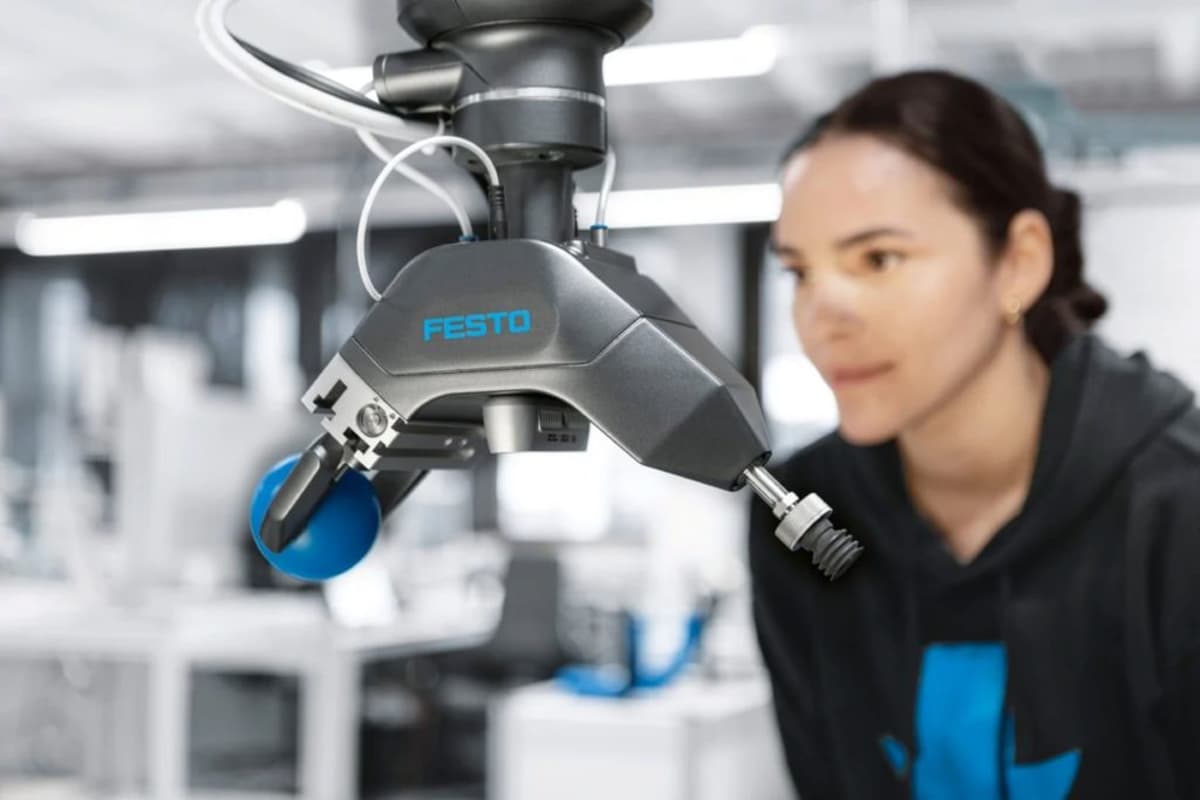 Festo Debuts GripperAI to Automate Robotic Tool Choice