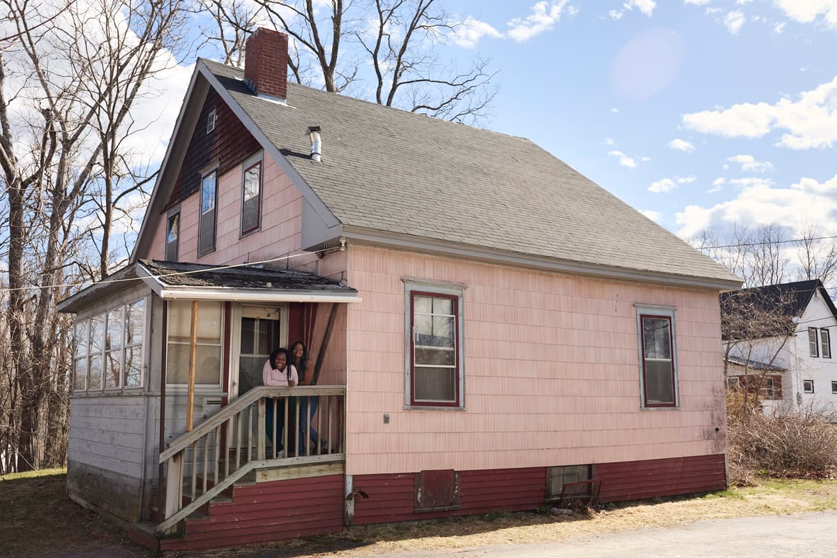Progressive Insurance Helps First-Time Homebuyers With Down Payments