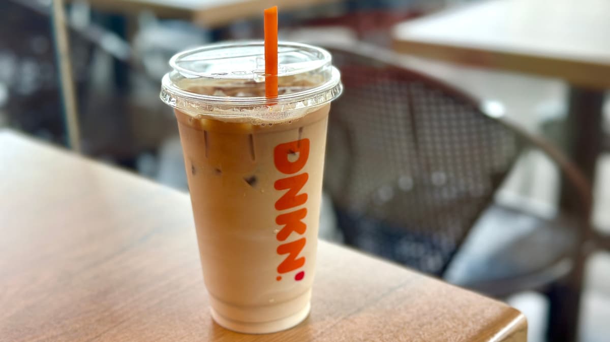 You Only Need 3 Ingredients To Recreate Dunkin's Dunkalatte At Home