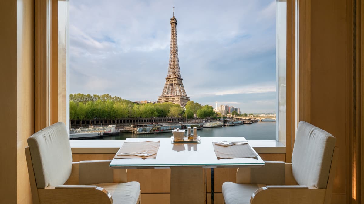 Many Paris Restaurants Won't Seat You Without This One Thing
