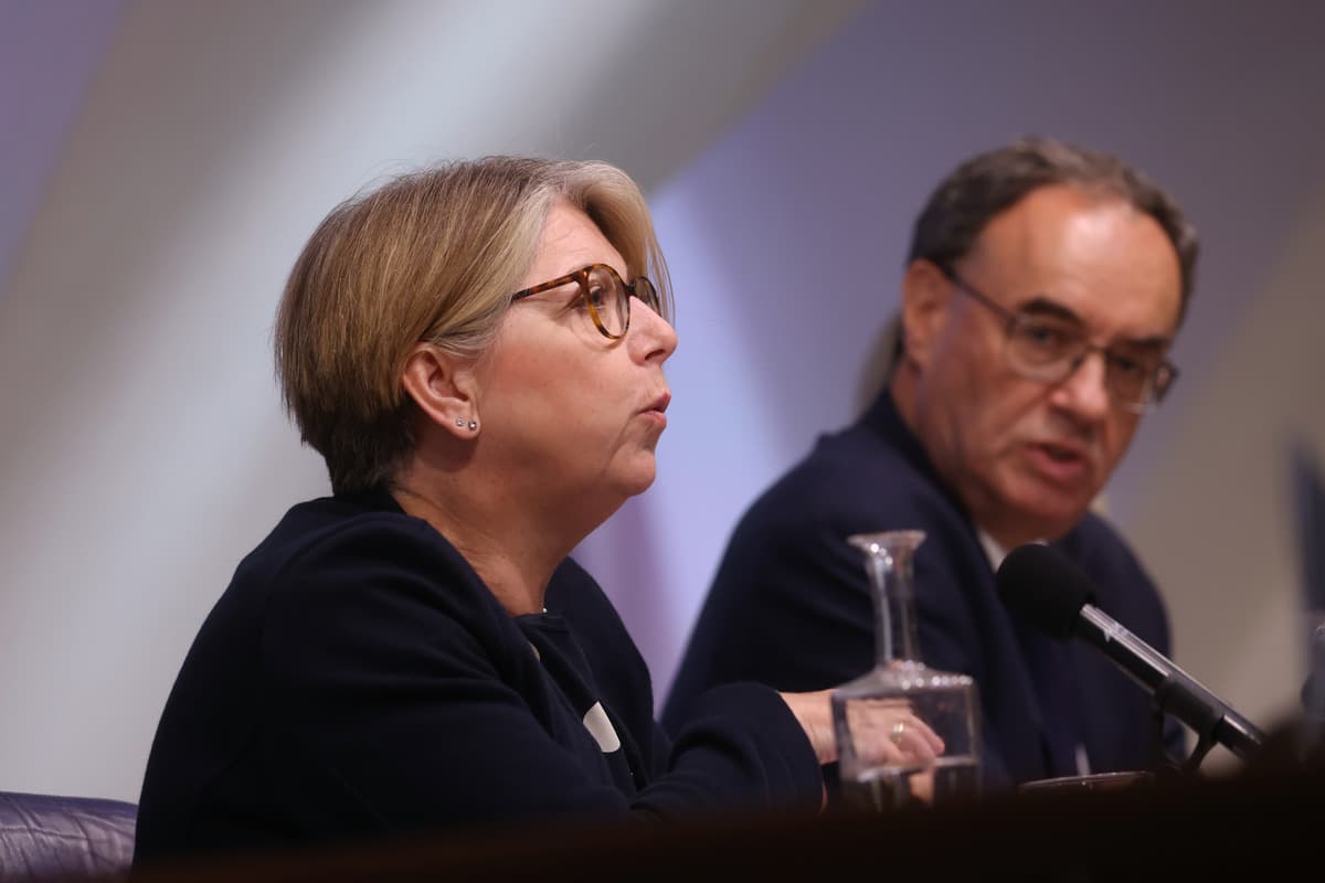 Bank of England’s Breeden Warns Iran War Could Set Off Bond and Private Credit Crisis