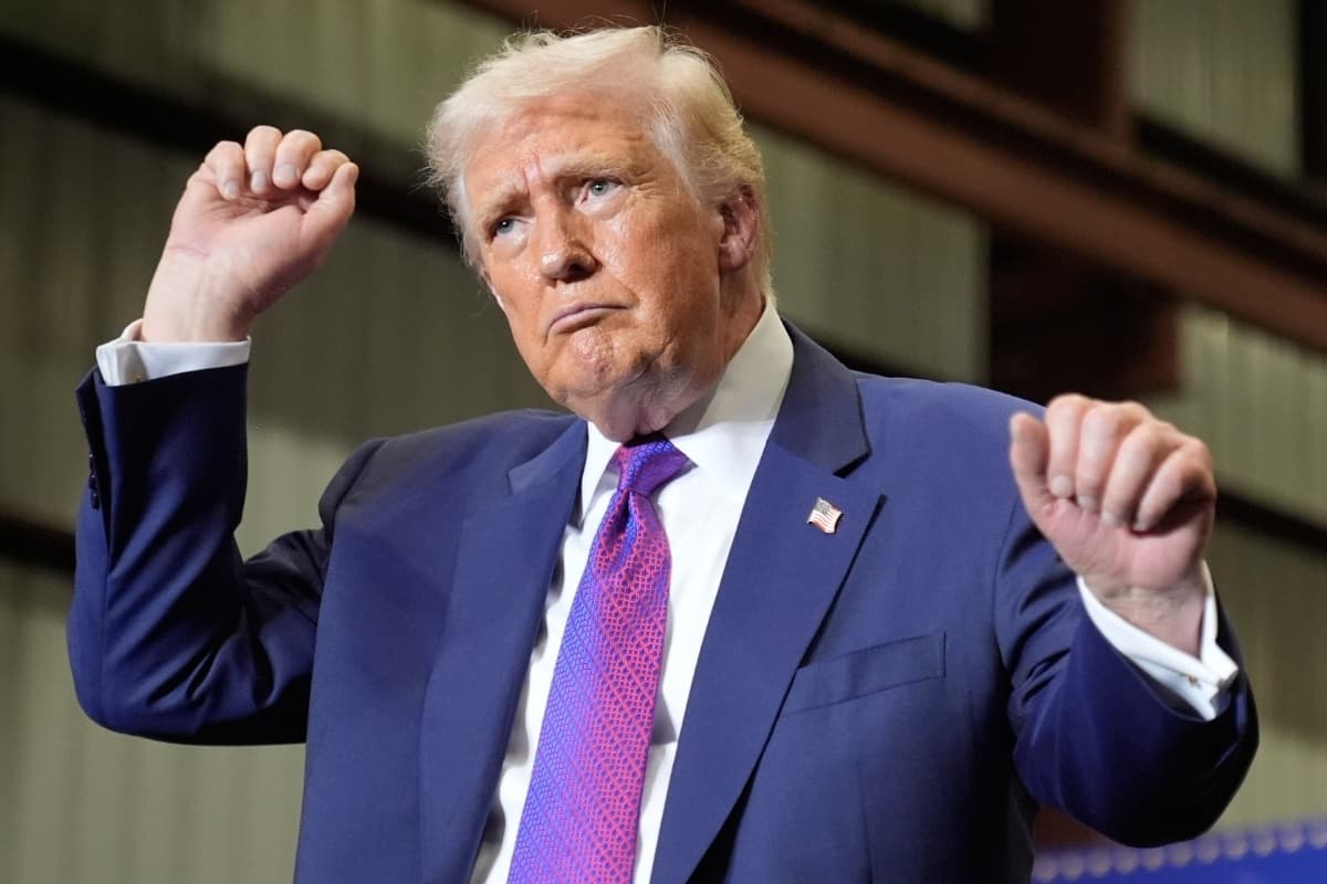 FTSE 100 Live: Stocks Uneven as Trump’s Strait of Hormuz Blockade Begins